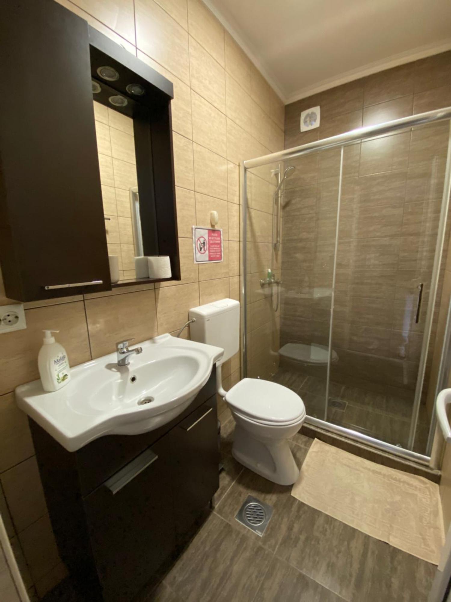 Migato Apartments Gevgelija Exteriör bild