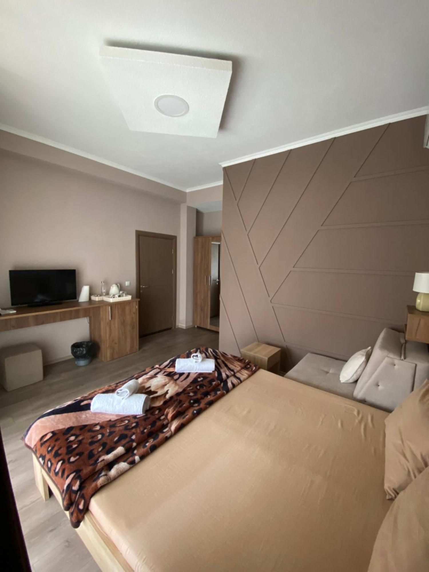 Migato Apartments Gevgelija Exteriör bild