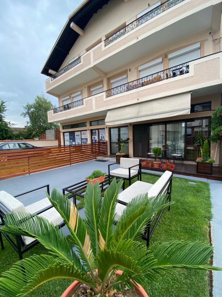 Migato Apartments Gevgelija Exteriör bild
